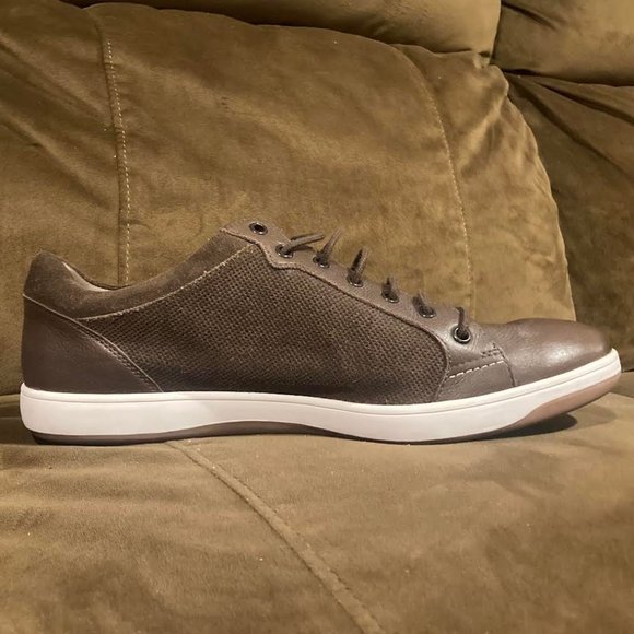 Hush Puppies Men\'s Tygo Commissioner Oxford Brown Size 12